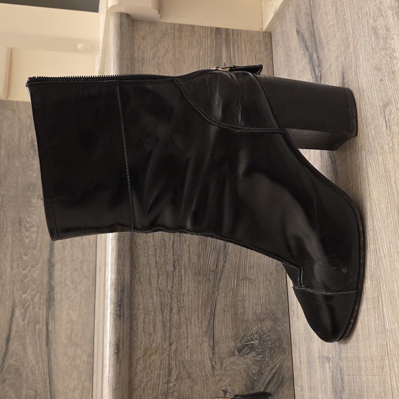 CHANEL Glossy Black Leather Ankle Boots - Picture 8 of 15